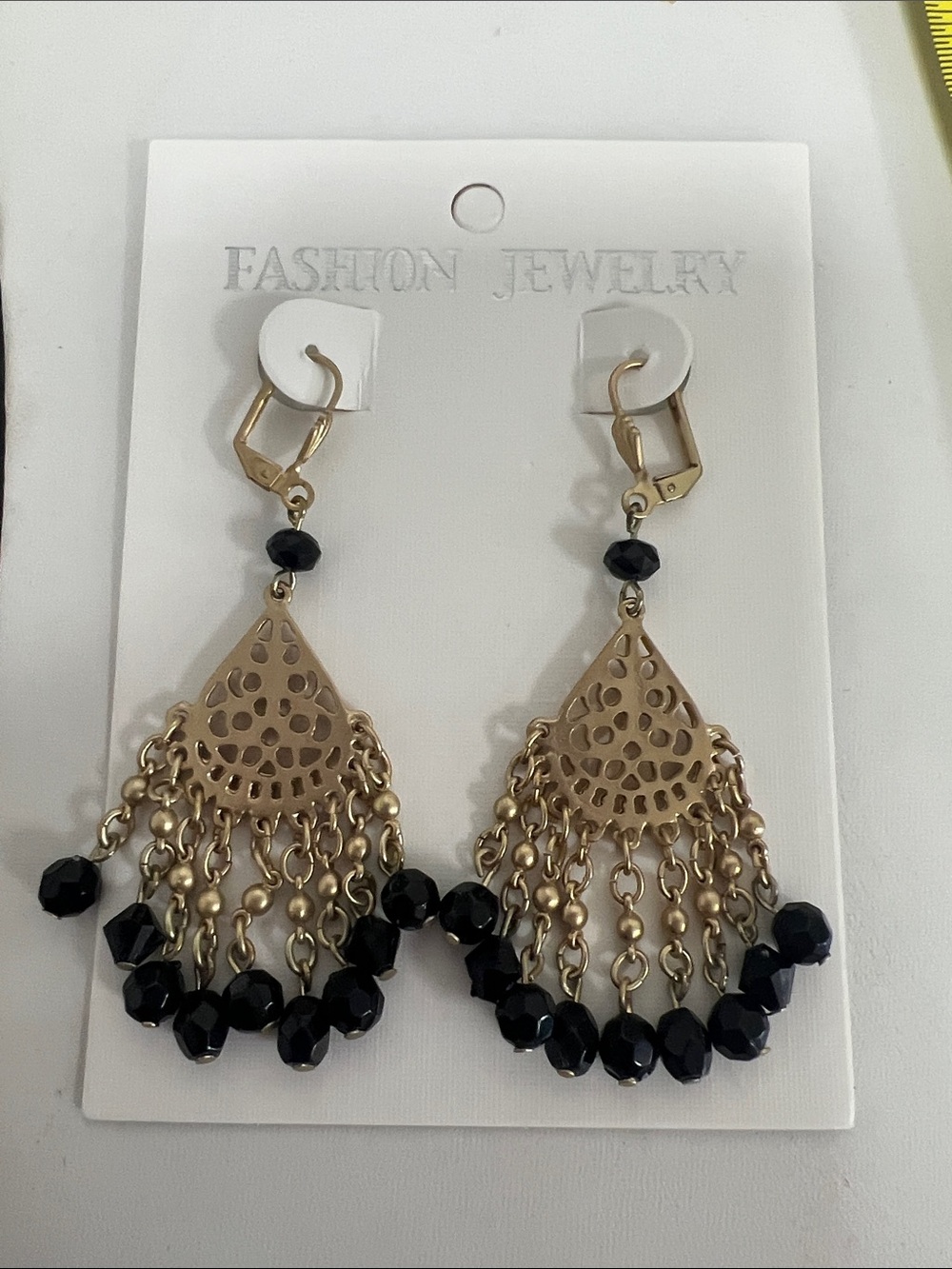 Fashion Jewelry Gold-Tone Filigree Chandelier Earrings with Black Beads